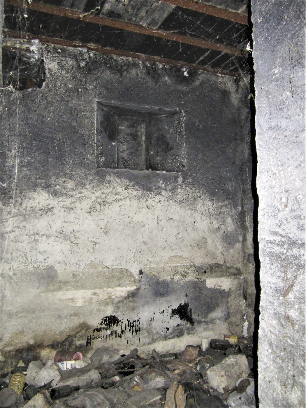 Ligne Maginot - 415 - RIEBEL - (Casemate d'infanterie) - Local à droite de l'entrée - Les Gardiens du Rhin