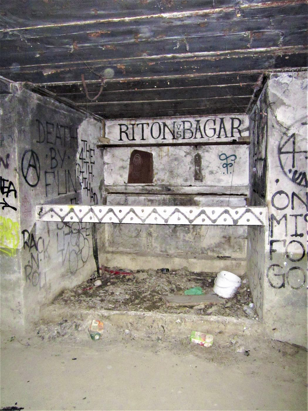 Ligne Maginot - BASSIN DE L'INDUSTRIE - (Casemate d'infanterie - Double) - Chambre de troupe - Les Gardiens du Rhin
