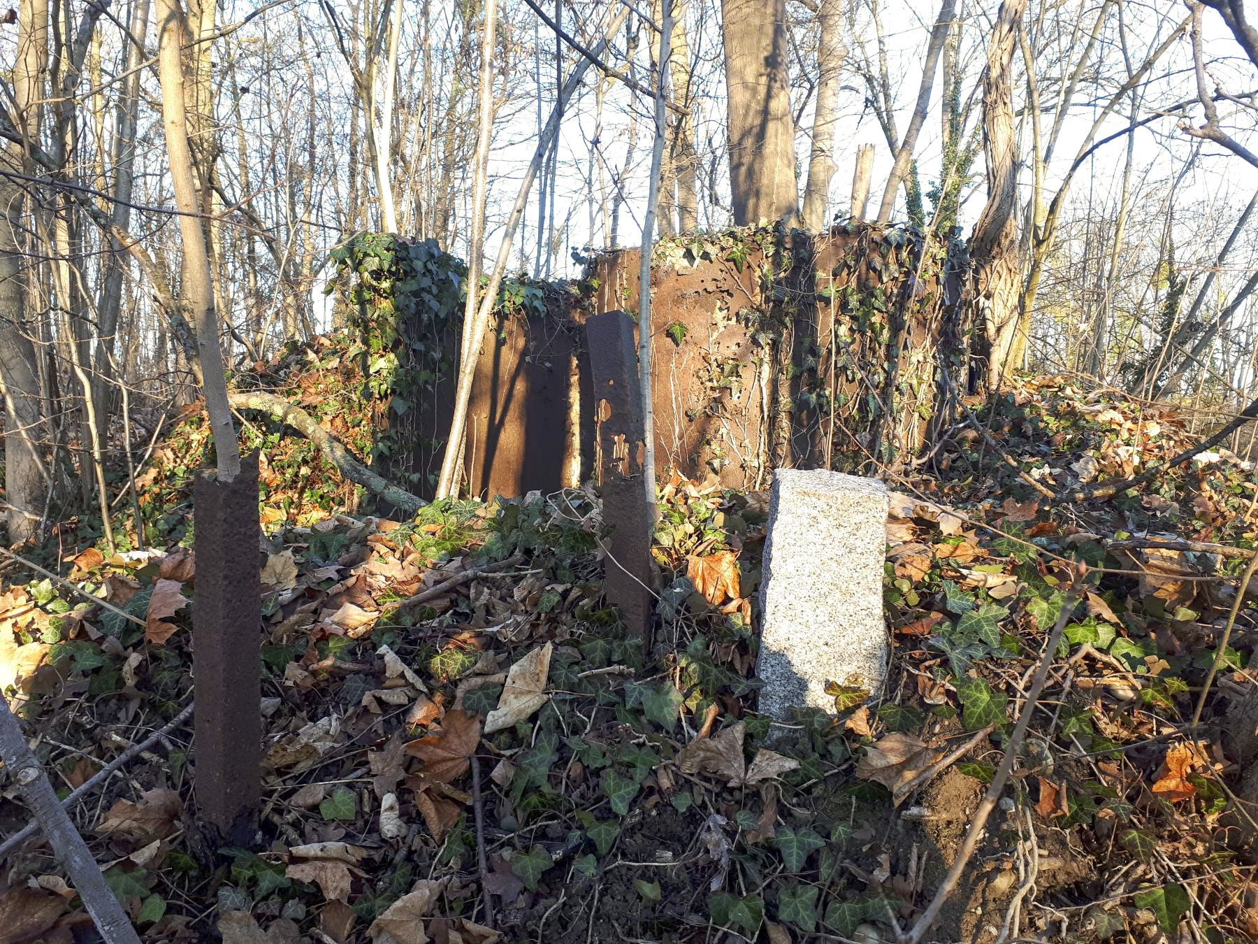 Ligne Maginot - OUVRAGE NEUF-EMPERT - (Ouvrage d'infanterie) - Guérite escargot au saillant nord-est - Les Gardiens du Rhin