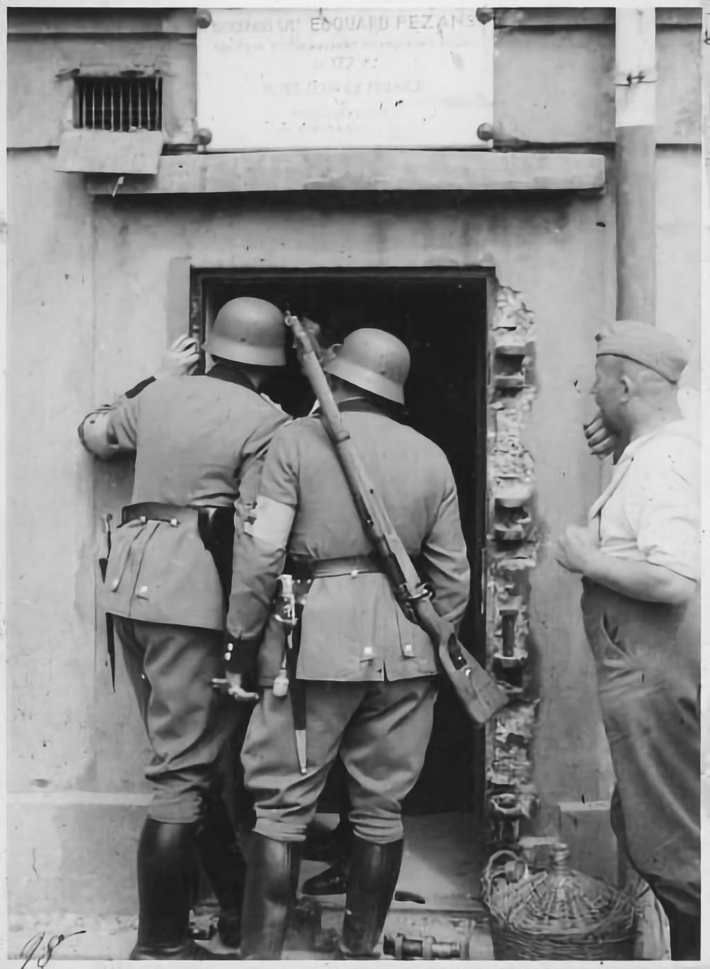 Ligne Maginot - PONT ROUTE DE STRASBOURG - KEHL - (Obstacle antichar) - Le blockhaus en 1940
Cote 1FI 9 D98 1 - Inconnu