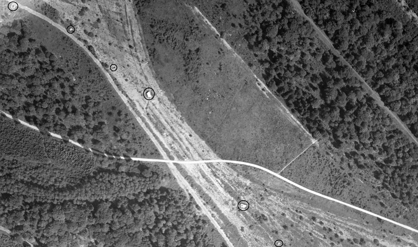 Ligne Maginot - Blockhaus Port du Rhin Sud - voie ferrée - Les blockhaus du secteur en 1947 - IGN - Géoportail 1947