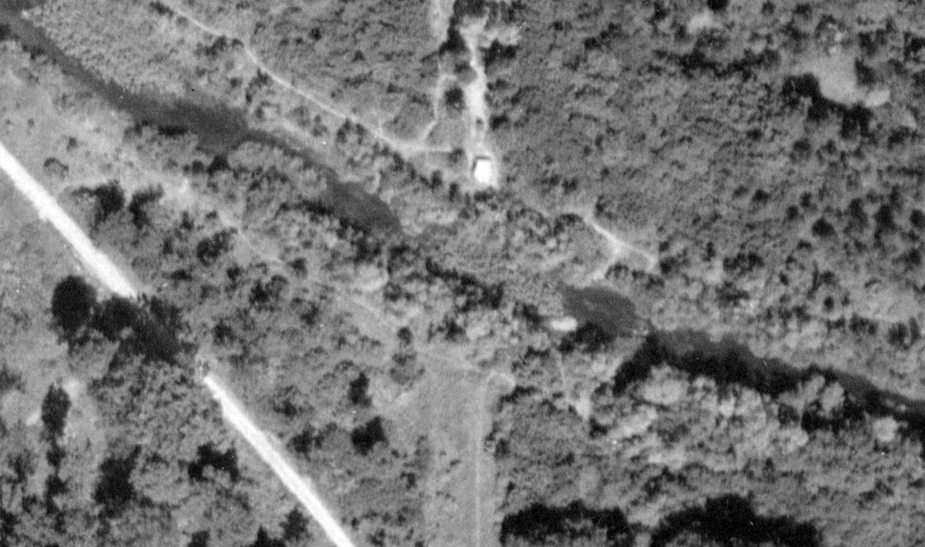 Ligne Maginot - PORT DU RHIN SUD 11 - (Blockhaus pour arme infanterie) - Le blockhaus Port du Rhin Sud 11 - IGN - Géoportail 1950