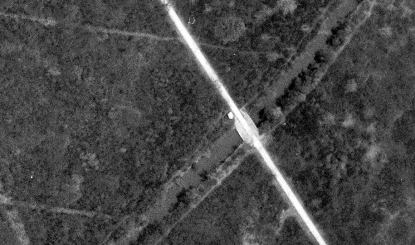 Ligne Maginot - PORT DU RHIN SUD 15 - (Blockhaus pour arme infanterie) - Le blockhaus en 1964 - IGN - Géoportail 1964