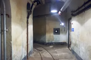 Ligne Maginot - SAINT ROCH (SHR) - (Ouvrage d'artillerie) - Bloc 1
Créneau FM intérieur couvrant l'entrée de l'ouvrage