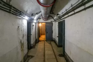Ligne Maginot - CASTILLON (CN) - EO8 - (Ouvrage d'artillerie) - Bloc 3
Accès au sas