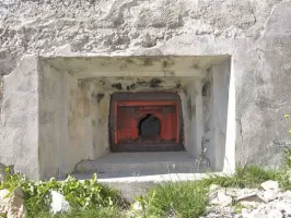 Ligne Maginot - LA ROUE - (Ouvrage d'infanterie) - Le bloc 2
Créneau mitrailleuse avec trémie A2R