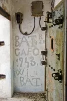 Ligne Maginot - LAVOIR - (Ouvrage d'artillerie) - Entrée munitions
Entrée du personnel
Noter l'inscription datant de 1943 sans doute faite par des troupes italiennes d'occupation