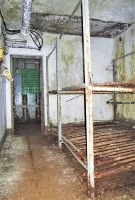 Ligne Maginot - LAVOIR - (Ouvrage d'artillerie) - Bloc 1
Etage inférieur
Chambre de troupe