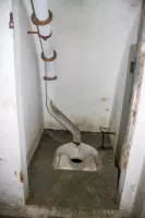 Ligne Maginot - BOIS D'ESCHERANGE - X3 (QUARTIER KANFEN - I/169°RIF) - (Abri) - Latrines