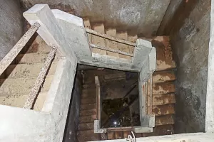 Ligne Maginot - PAS DU ROC - (Ouvrage d'artillerie) - Bloc 1
Les escaliers menant aux étages