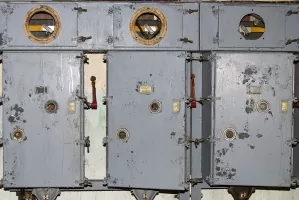 Ligne Maginot - PAS DU ROC - (Ouvrage d'artillerie) - Usine électrique
Disjoncteurs pour les différents blocs
