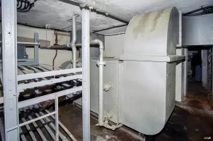 Ligne Maginot - SAINT ANTOINE - (Ouvrage d'artillerie) - Bloc EHM
Etage inférieur
Local de l'aérotherme