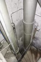 Ligne Maginot - SAINT ANTOINE - (Ouvrage d'artillerie) - Bloc 1
Gaines d'aération dans la cage d'escalier