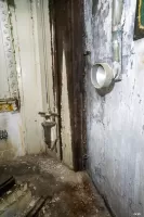 Ligne Maginot - SAINT ANTOINE - (Ouvrage d'artillerie) - Bloc 1
Etage supérieur
Tube acoustique et contre-poids du volet