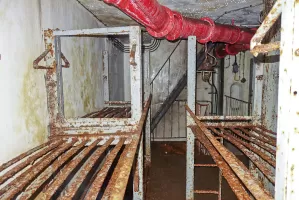 Ligne Maginot - SAINT ANTOINE - (Ouvrage d'artillerie) - Bloc 2
Couchages à l'étage inférieur