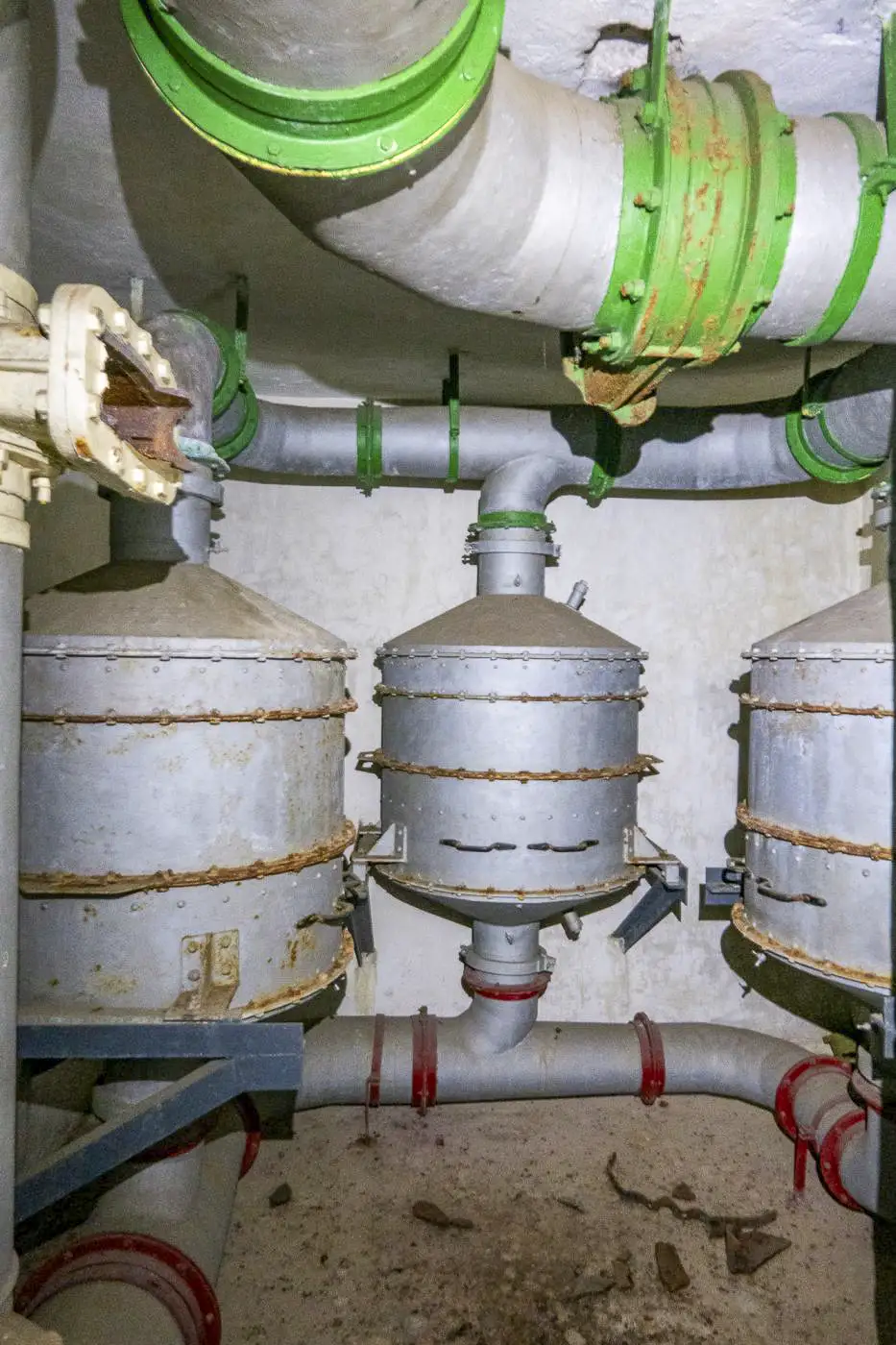 Ligne Maginot - GORDOLON (GN) - (Ouvrage d'artillerie) - Bloc 2
Etage inférieur
Salle des filtres - Michel Teiten