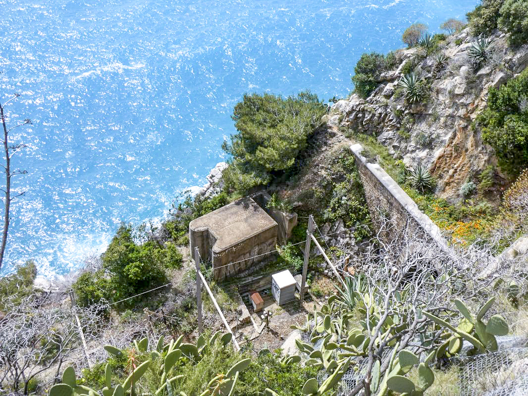 Ligne Maginot - E2 - EZE VOIE FERREE - (Blockhaus pour arme infanterie) -  - ELLENA - CUNY
