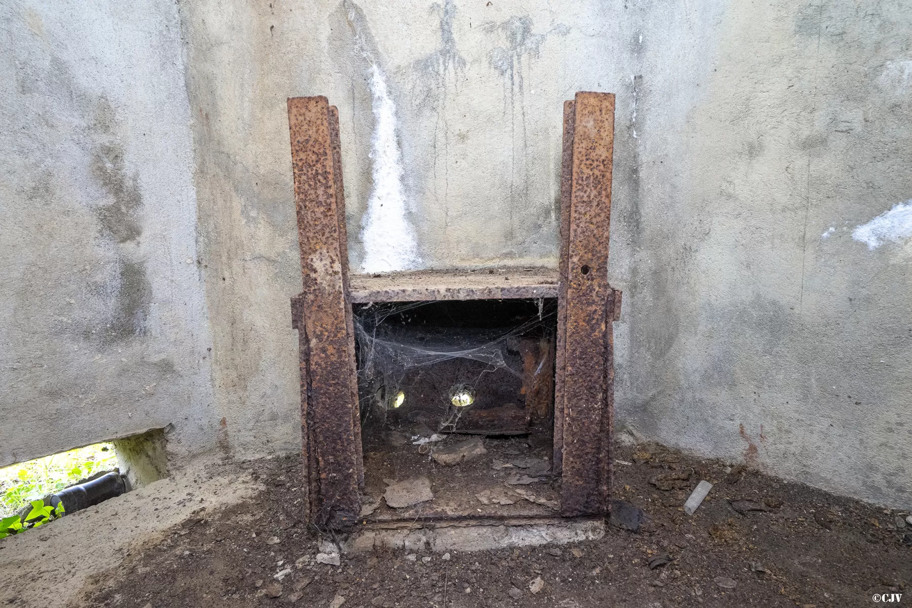 Ligne Maginot - RODEMACK (POSTE AVANCé GRM) - (Poste GRM - Maison Forte) -  - Lia VERMEULEN
