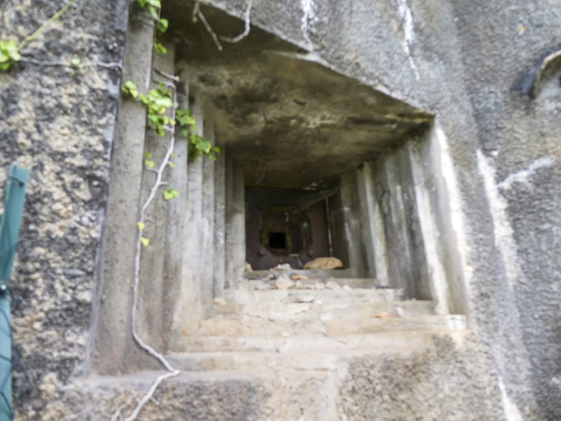 Ligne Maginot - SAINTE AGNES (SAG) - EO9 - (Ouvrage d'artillerie) - Bloc 3
Créneau FM - ELLENA - CUNY