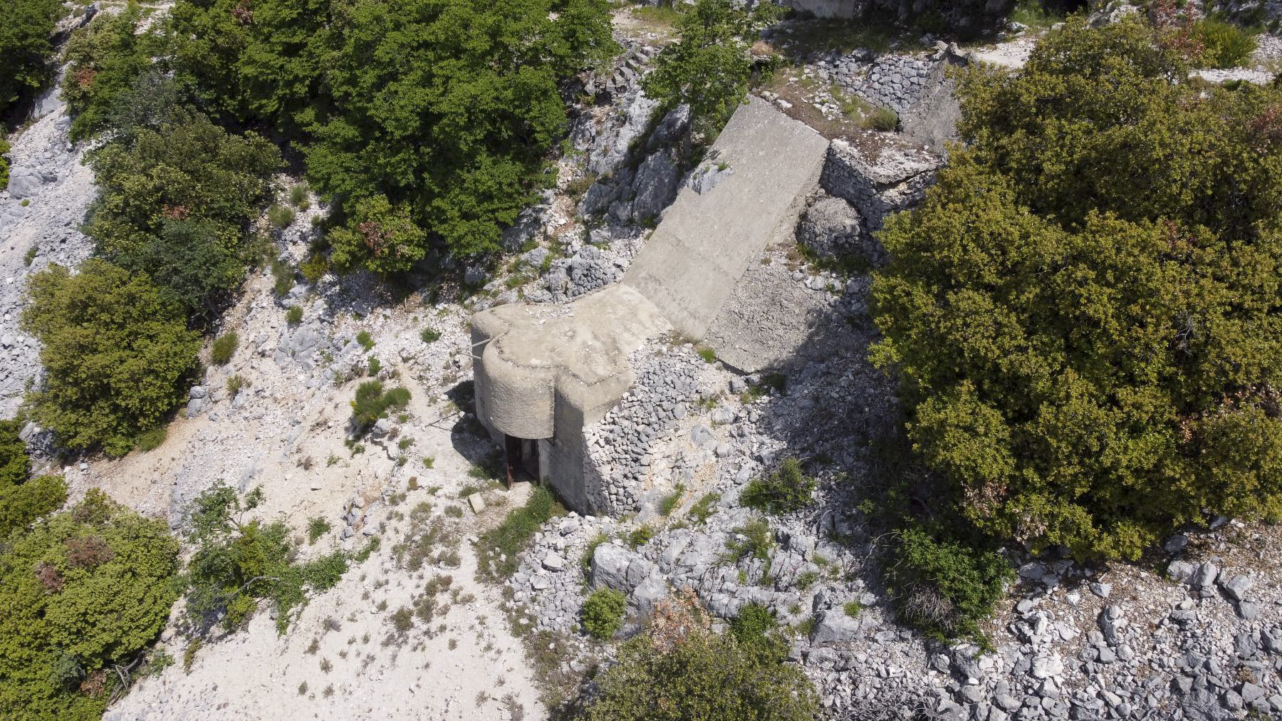 Ligne Maginot - PIC DE GARUCHE - (Observatoire d'artillerie) - Bloc 1 - ELLENA - CUNY