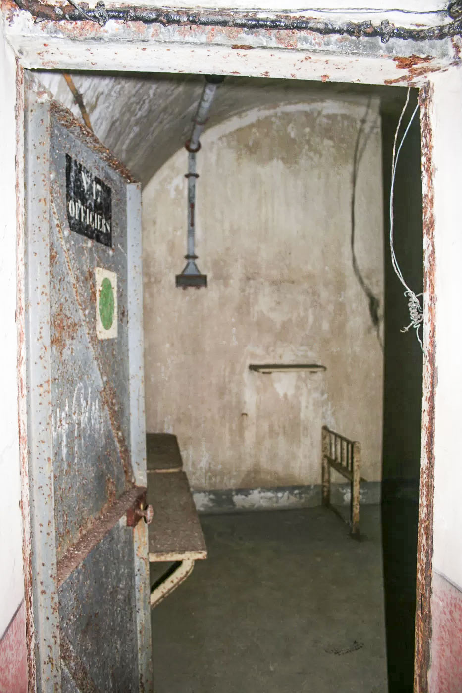Ligne Maginot - BOIS D'ESCHERANGE - X3 (QUARTIER KANFEN - I/169°RIF) - (Abri) - Chambre d'officiers - Michel Teiten