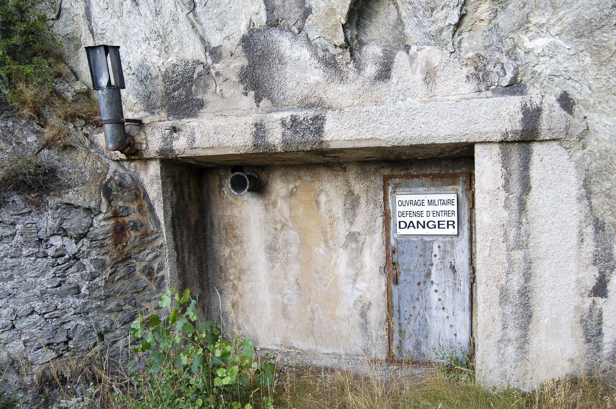 Ligne Maginot - FRENEY - SAINT ANDRE - (Central téléphonique isolé) - L'entrée de gauche - Michal Prasil