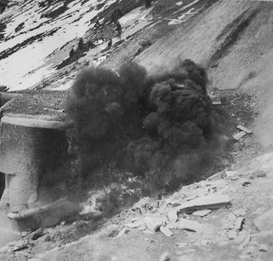 Ligne Maginot - LAVOIR - (Ouvrage d'artillerie) - Bloc 2
Essais au lance flamme effectuées les 16 et 17 avril 1940 selon les sources - Inconnu