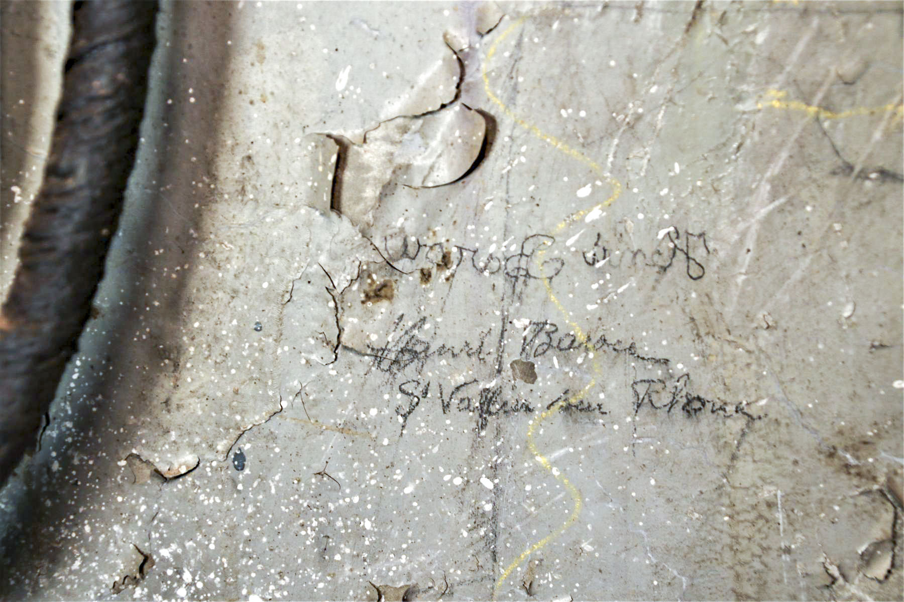 Ligne Maginot - LAVOIR - (Ouvrage d'artillerie) - Entrée des hommes
Graffiti - Michel & Philippe ZIMMER