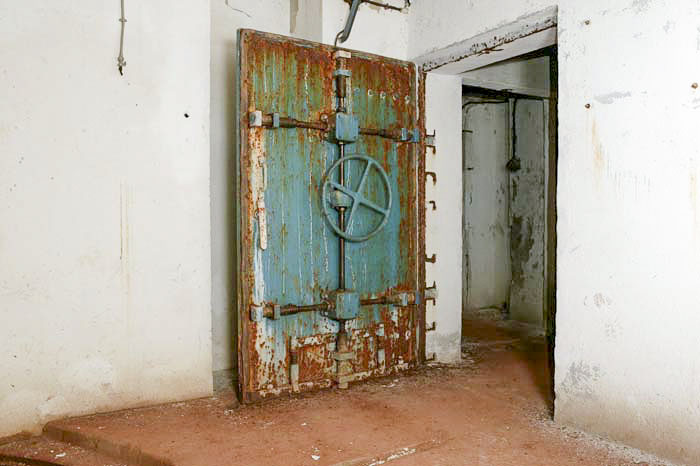 Ligne Maginot - LAVOIR - (Ouvrage d'artillerie) - Bloc 1
Porte étanche de la chambre de tir gauche - ZEIG Marc