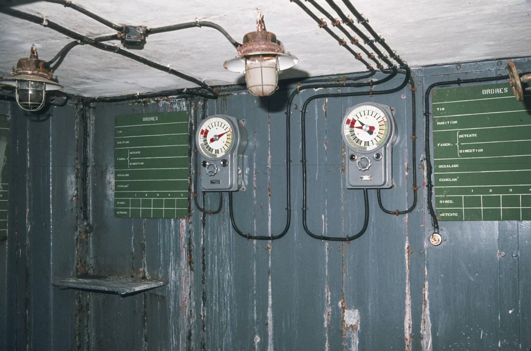 Ligne Maginot - LAVOIR - (Ouvrage d'artillerie) - Bloc 5
Etage inférieur
PC des 81 - MANSUY Michel