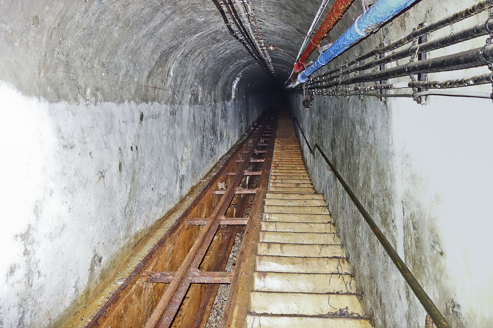 Ligne Maginot - LAVOIR - (Ouvrage d'artillerie) - Plan incliné - Michel Teiten