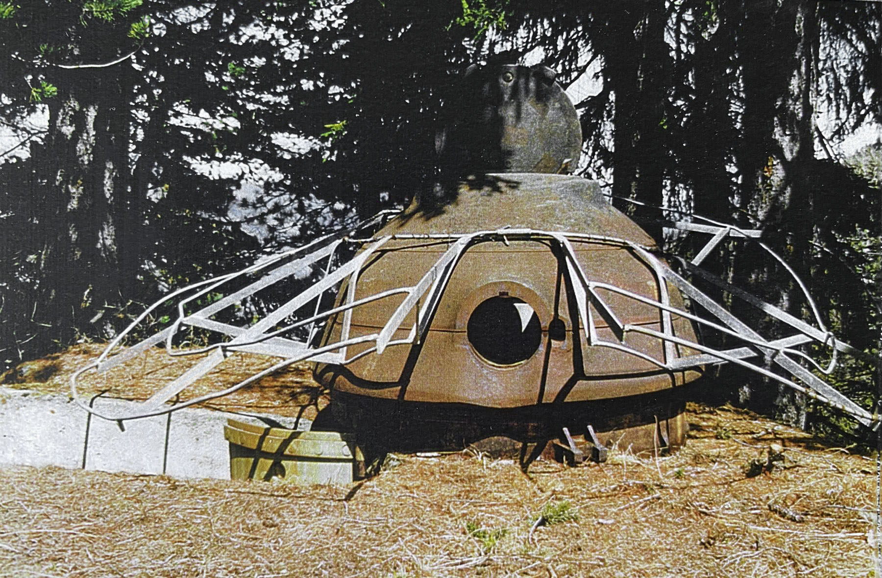 Ligne Maginot - PLAN à MARIN (TD N° 599) - (Cuve pour arme d'infanterie) - La tourelle démontable avec sa crinoline support de camouflage - Dominique KEMMEL