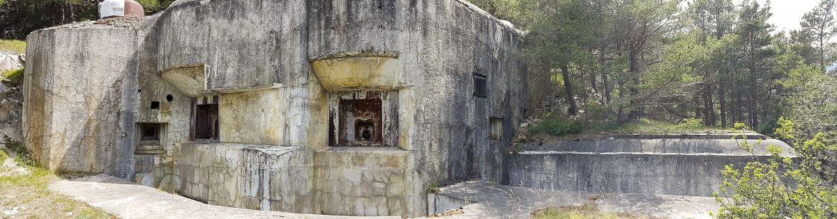 Ligne Maginot - SAINT ANTOINE - (Ouvrage d'artillerie) - Bloc 1
Vue d'ensemble - ELLENA - CUNY