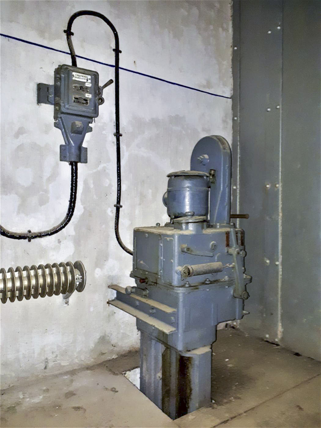 Ligne Maginot - SAINT ANTOINE - (Ouvrage d'artillerie) - Bloc 1
Etage intermédiaire
Noria d'approvisionnement en munitions de 81 - Gregory Fuchs
