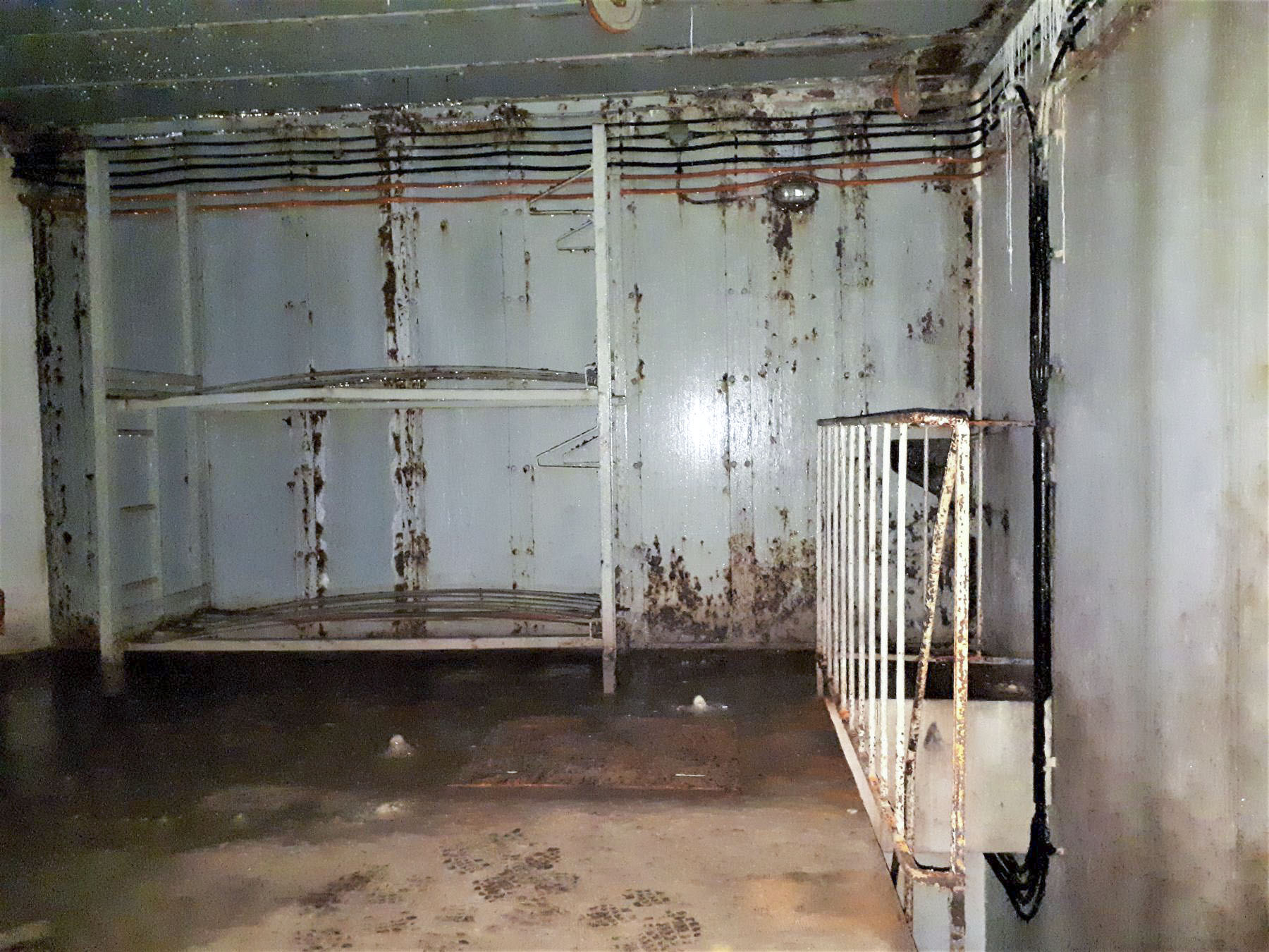 Ligne Maginot - SAINT ANTOINE - (Ouvrage d'artillerie) - Bloc 2
Etage supérieur - Gregory Fuchs