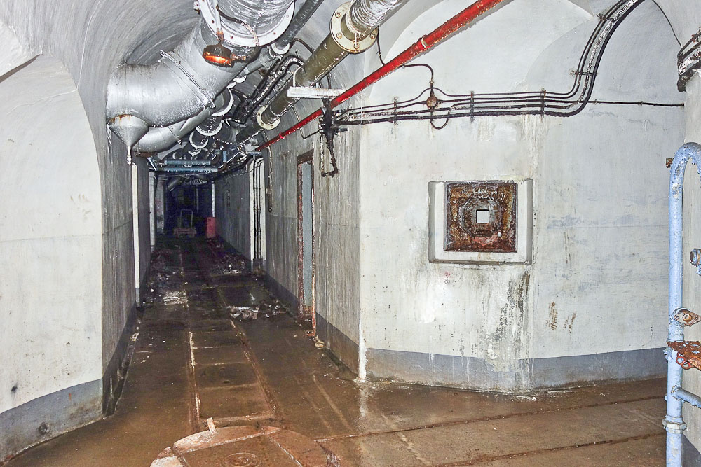 Ligne Maginot - SAINT ANTOINE - (Ouvrage d'artillerie) - Bloc EHM
Blockhaus de défense intérieur - Michel Teiten