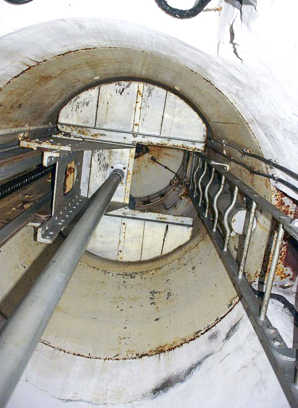 Ligne Maginot - SAINT GOBAIN - (Ouvrage d'infanterie) - Bloc 3
Puits de la cloche GFM/J2 - JMBrams