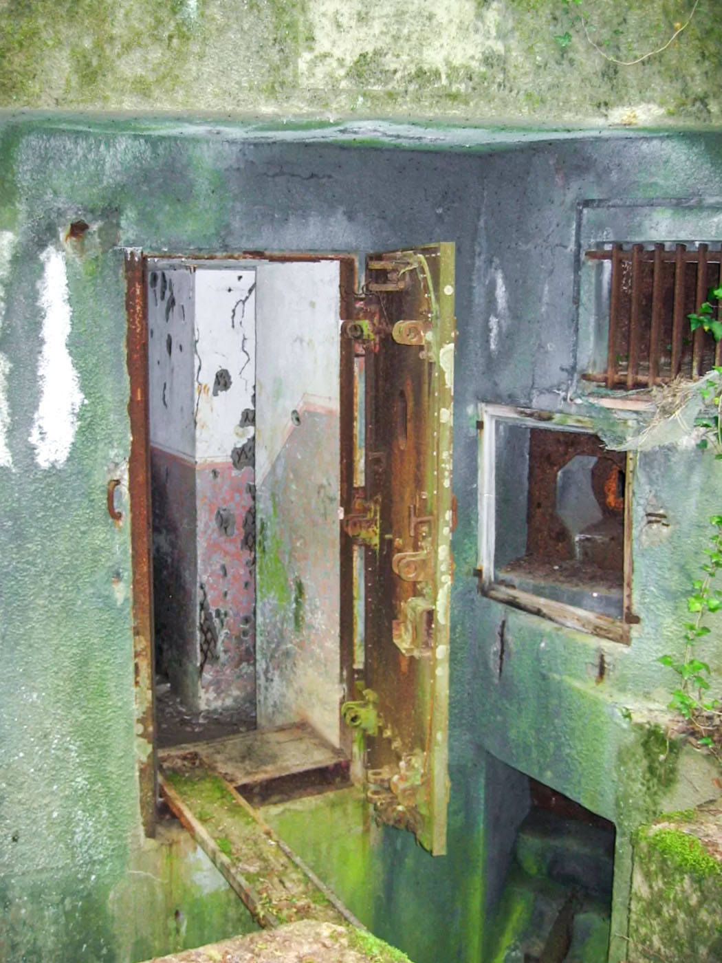 Ligne Maginot - BASSE PARTHE OUEST - C45 - (Casemate d'infanterie - Simple) - Entrée de la casemate - Michel Teiten