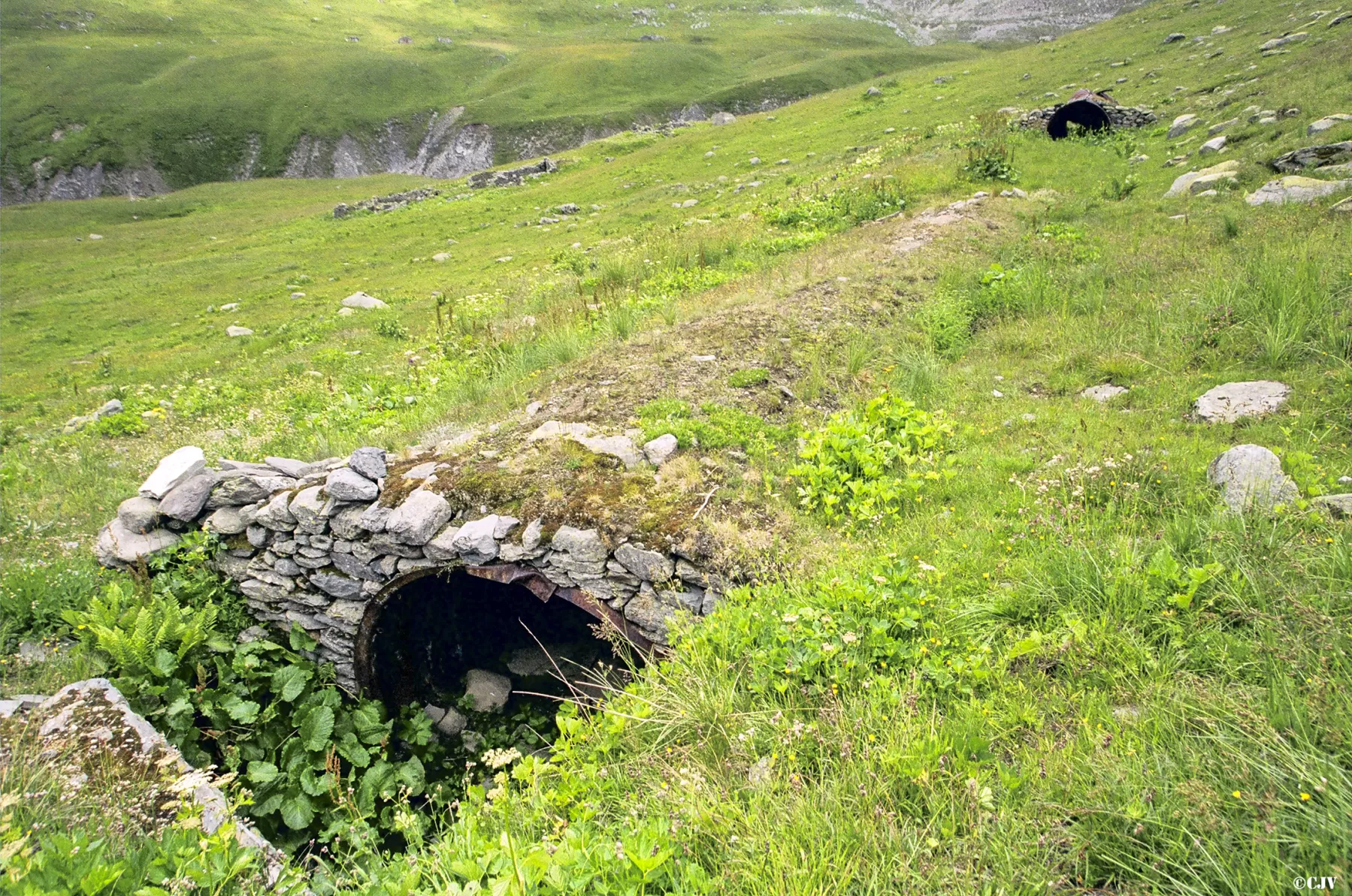 Ligne Maginot - VALLEE ETROITE - (Casernement) -  - Lia VERMEULEN