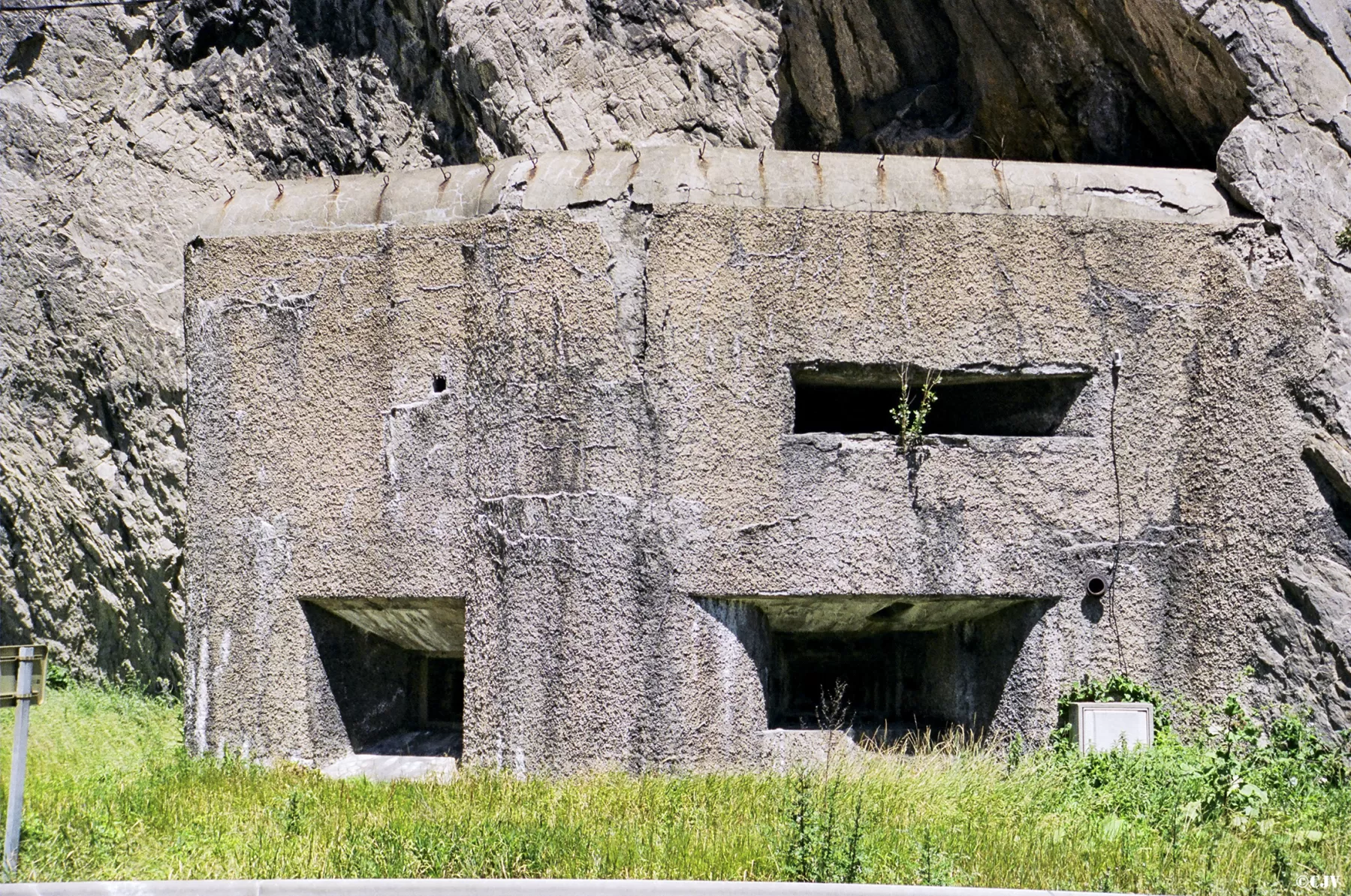 Ligne Maginot - B9 - COLOMBETTE NORD - (Blockhaus pour arme infanterie) -  - Caspar Vermeulen
