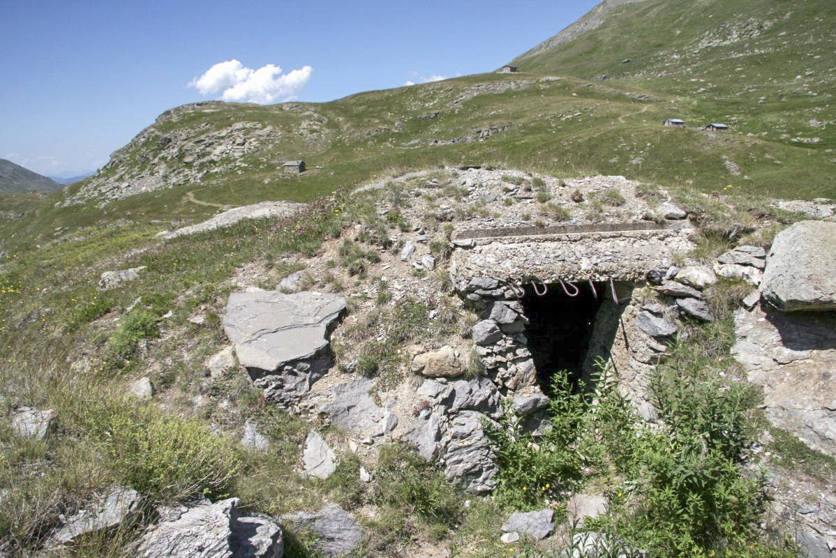 Ligne Maginot - NOTRE-DAME DES NEIGES 3 - (Blockhaus pour arme infanterie) -  - Alain Perouffe