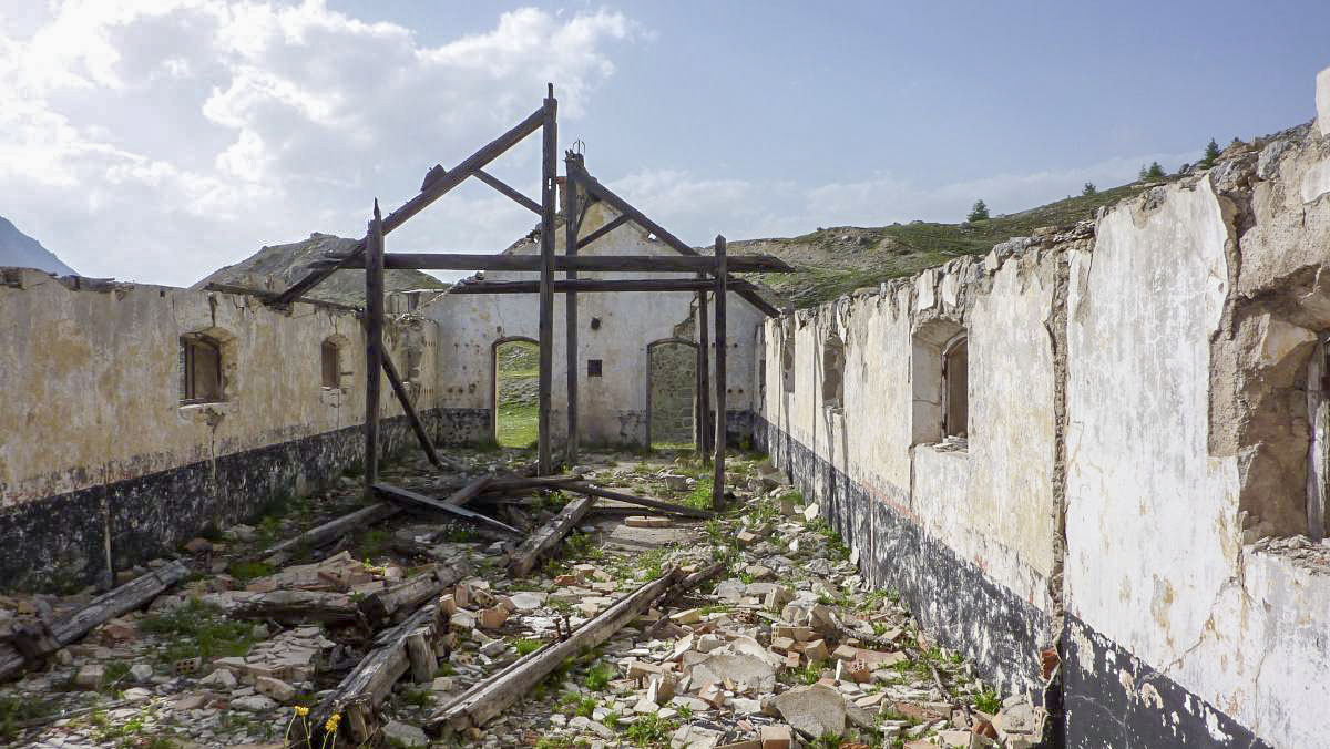 Ligne Maginot - ACLES (POSTE DES) - (Casernement) -  -  ELLENA-CUNY
