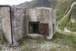 Ligne Maginot - LARCHE (L) - (Ouvrage d'infanterie) - Bloc 4
Détail de l'entrée