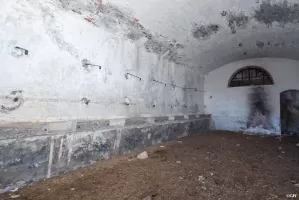 Ligne Maginot - FORT DE LA CROIX DE BRETAGNE (154° RAP - 7° BIE) - (Position d'artillerie préparée) - L'écurie