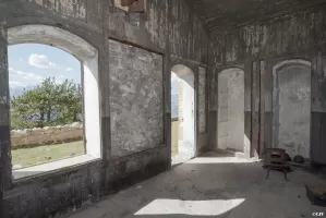 Ligne Maginot - FORT DE LA CROIX DE BRETAGNE (154° RAP - 7° BIE) - (Position d'artillerie préparée) - Bâtiment avec le boulangerie, l'infirmerie et les écuries