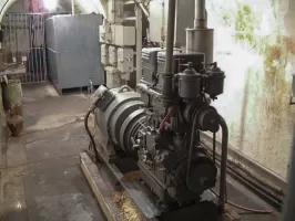 Ligne Maginot - GONDRAN E - (Ouvrage d'infanterie) - L'usine électrique
Groupe électrogène à moteur CLM208