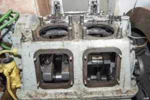 Ligne Maginot - SAINT OURS BAS (SOB) - (Ouvrage d'infanterie) - Usine électrique
Moteurs SMIM dépecés