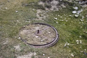 Ligne Maginot - LA LAUZETTE CRêTE (3° BIE / 154° RAP) - (Position d'artillerie préparée) - La première plate-forme