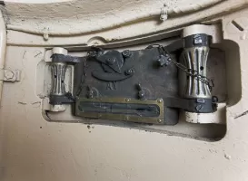 Ligne Maginot - Petit ouvrage d'infanterie A5 - BOIS du FOUR - Cloche VDP
Épiscope L696 en place 