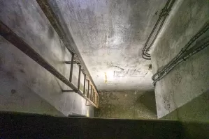 Ligne Maginot - SAINT OURS HAUT (SOH) - (Ouvrage d'artillerie) - Bloc 1
Puits d'accès à la cloche LG et de la caponnière
